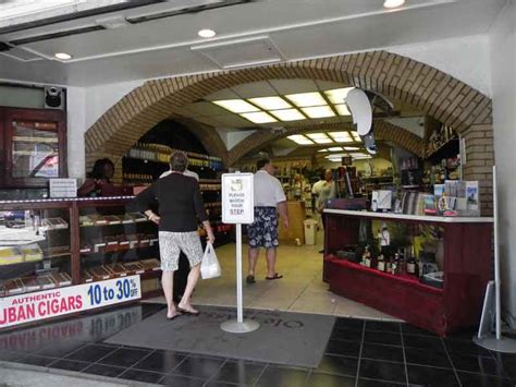 Top 16 Shops in Nassau (Bahamas): cruise port shopping guide.